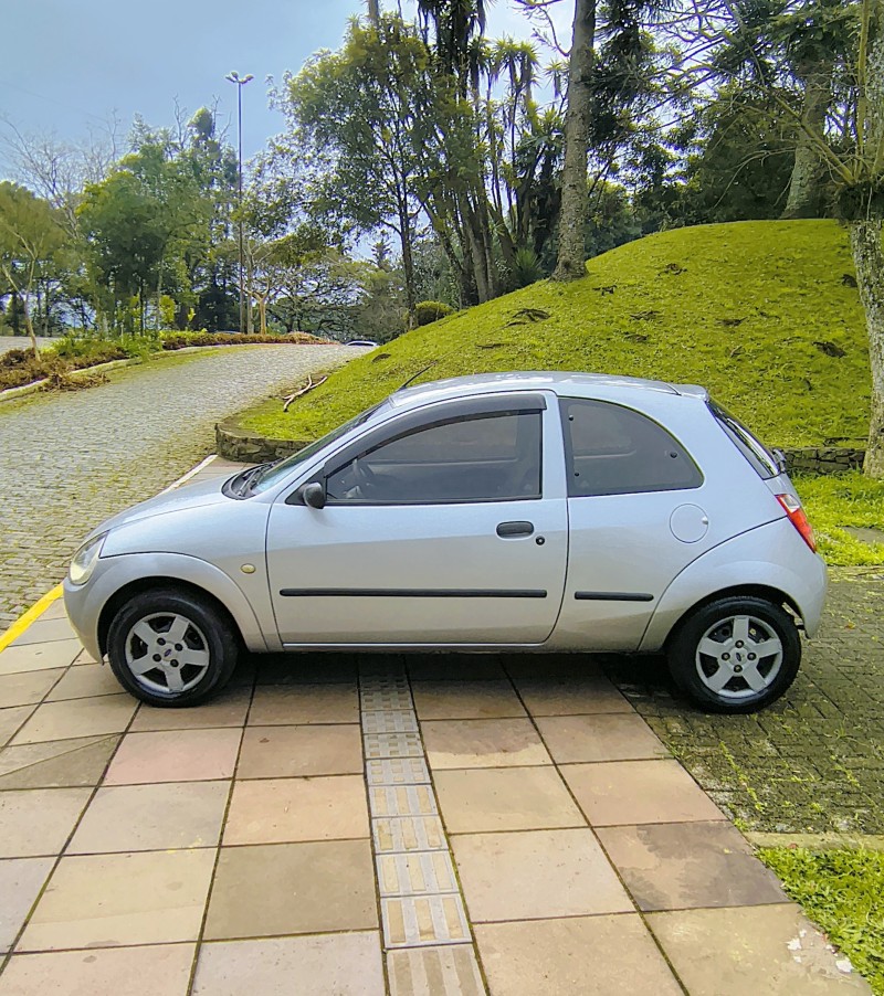 KA 1.0 GL IMAGE 8V GASOLINA 2P MANUAL - 2004 - FARROUPILHA