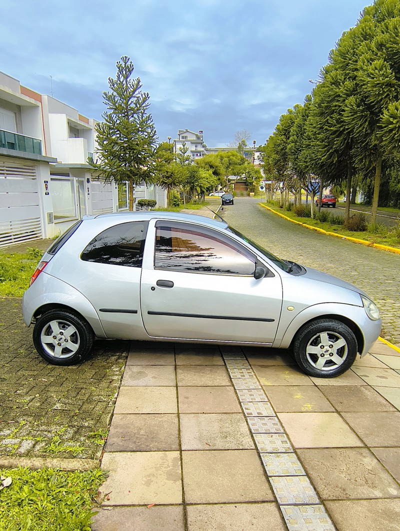 KA 1.0 GL IMAGE 8V GASOLINA 2P MANUAL - 2004 - FARROUPILHA