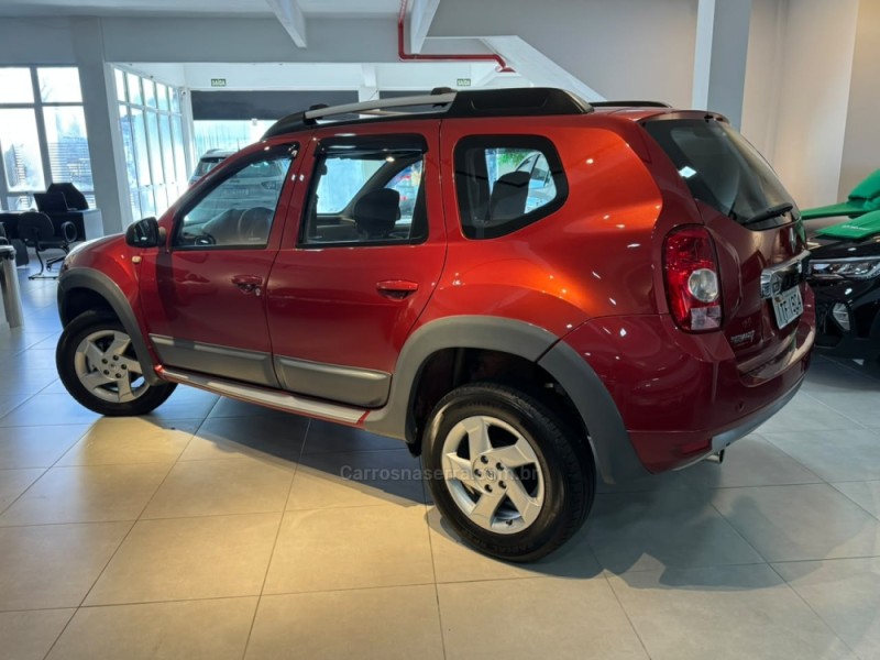 DUSTER 2.0 DYNAMIQUE 4X2 16V FLEX 4P MANUAL - 2013 - CAXIAS DO SUL