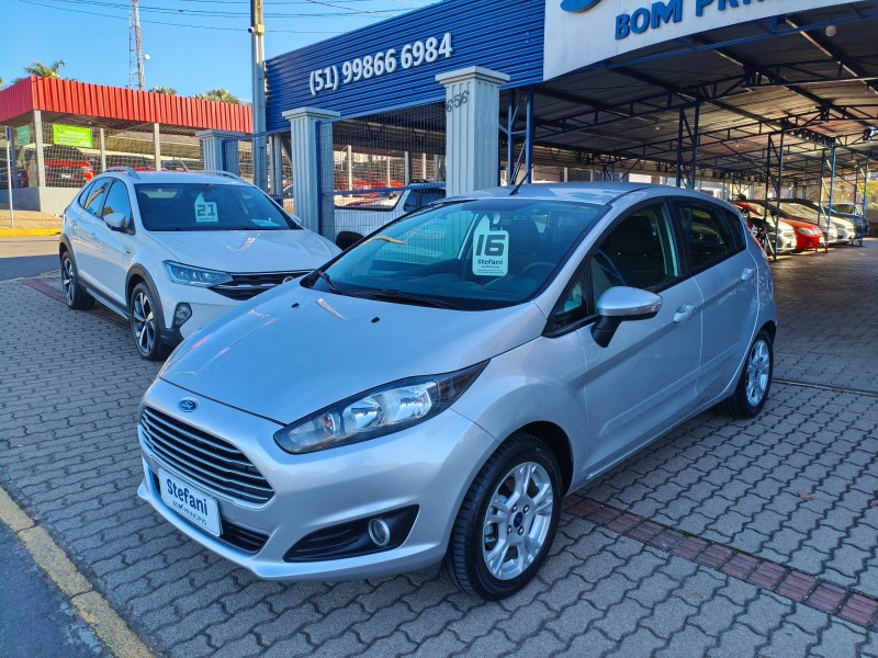 FIESTA 1.6 SE HATCH PLUS 16V FLEX 4P MANUAL