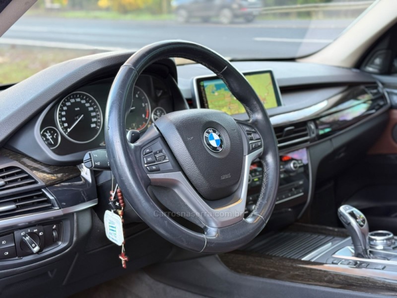 X5 3.0 4X4 30D I6 TURBO DIESEL 4P AUTOMÁTICO - 2015 - DOIS IRMãOS