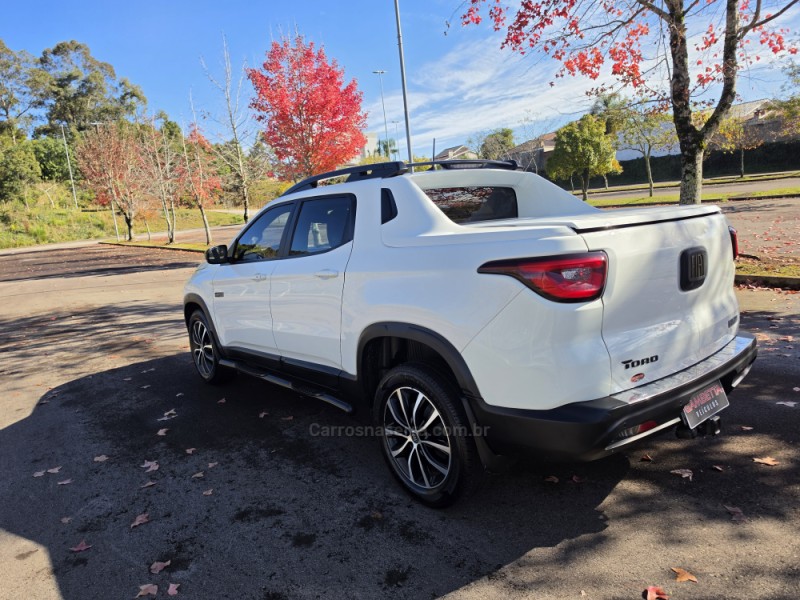TORO 2.0 16V ULTRA 4X4 AT9 DIESEL 4P AUTOMÁTICO - 2021 - BENTO GONçALVES