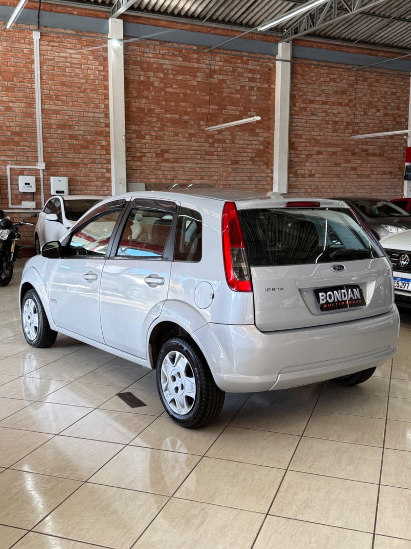 FIESTA 1.6 MPI HATCH 8V FLEX 4P MANUAL - 2013 - FARROUPILHA