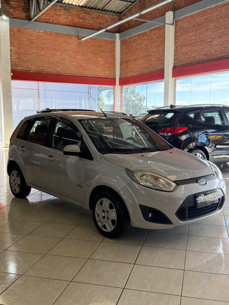 FIESTA 1.6 MPI HATCH 8V FLEX 4P MANUAL - 2013 - FARROUPILHA
