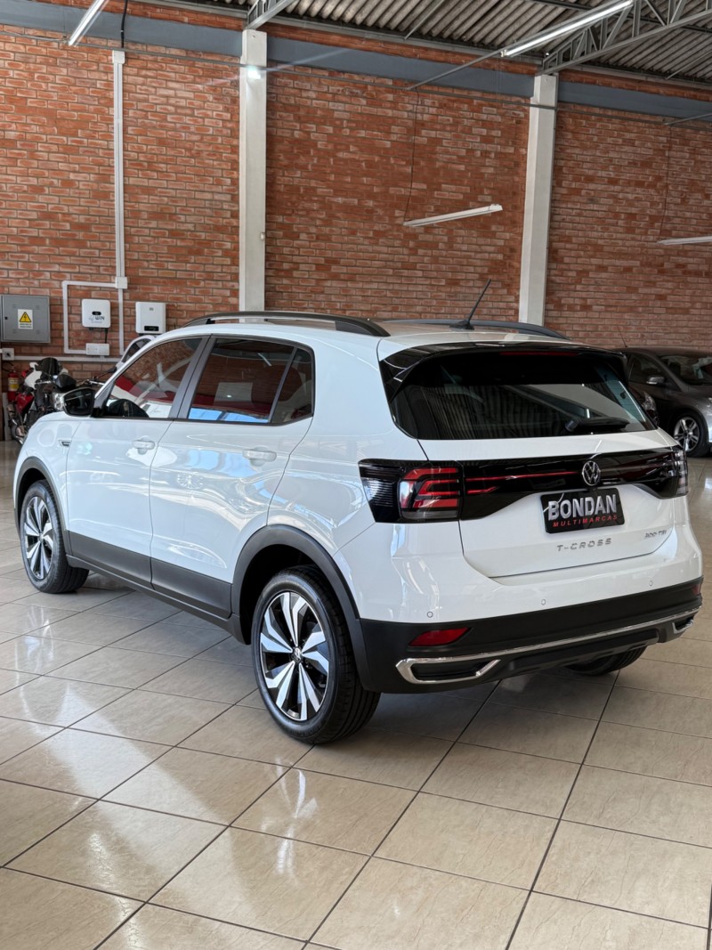 T-CROSS 1.0 COMFORTLINE TSI FLEX 4P AUTOMÁTICO - 2022 - FARROUPILHA