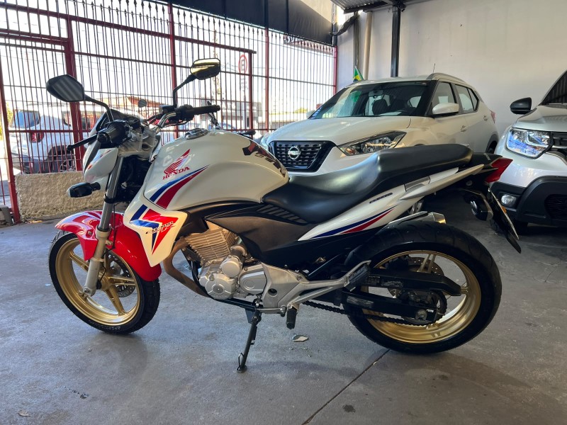 CB 300R  - 2015 - CAXIAS DO SUL