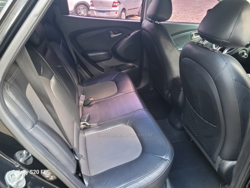IX35 2.0 MPI 4X2 16V GASOLINA 4P MANUAL - 2011 - NOVA PRATA