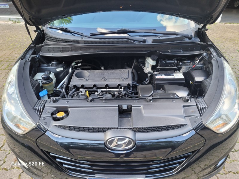 IX35 2.0 MPI 4X2 16V GASOLINA 4P MANUAL - 2011 - NOVA PRATA