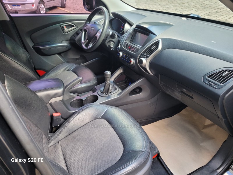 IX35 2.0 MPI 4X2 16V GASOLINA 4P MANUAL - 2011 - NOVA PRATA