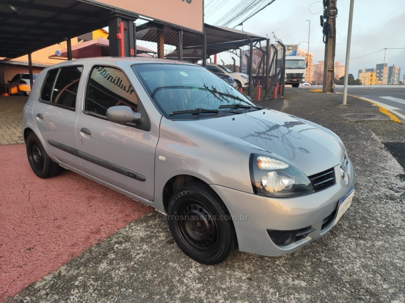 CLIO 1.0 CAMPUS 16V FLEX 4P MANUAL - 2009 - FARROUPILHA