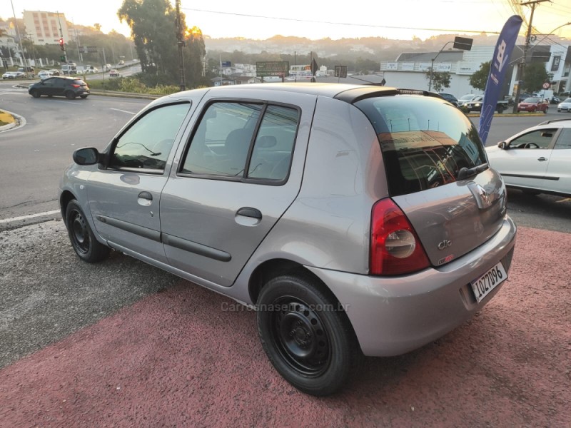 CLIO 1.0 CAMPUS 16V FLEX 4P MANUAL - 2009 - FARROUPILHA