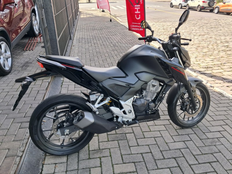 CB 300F TWISTER CBS - 2023 - CAXIAS DO SUL