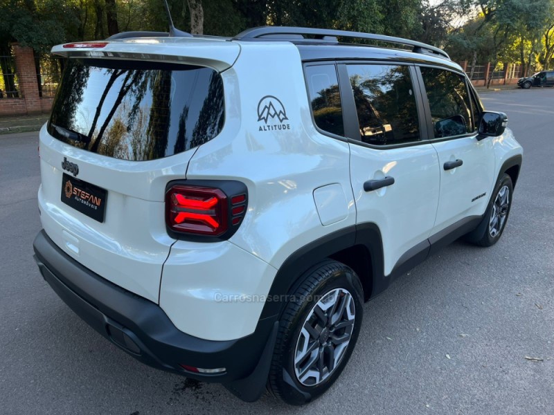 RENEGADE 1.3 16V ALTITUDE T270 TURBO FLEX 4P AUTOMÁTICO - 2026 - FELIZ