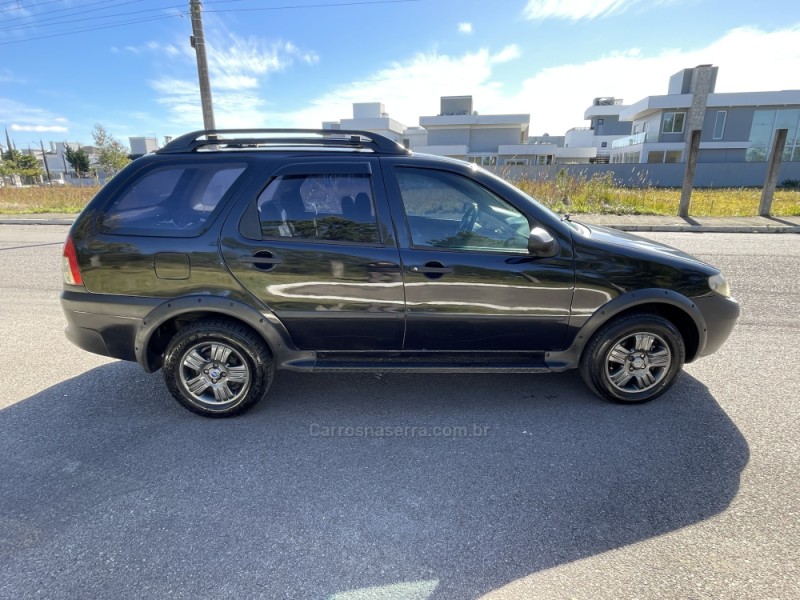PALIO 1.8 MPI TREKKING WEEKEND 8V FLEX 4P MANUAL - 2006 - BENTO GONçALVES