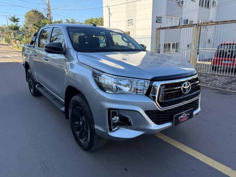 HILUX 2.8 SR 4X4 CD 16V DIESEL 4P AUTOMÁTICO - 2020 - IVOTI