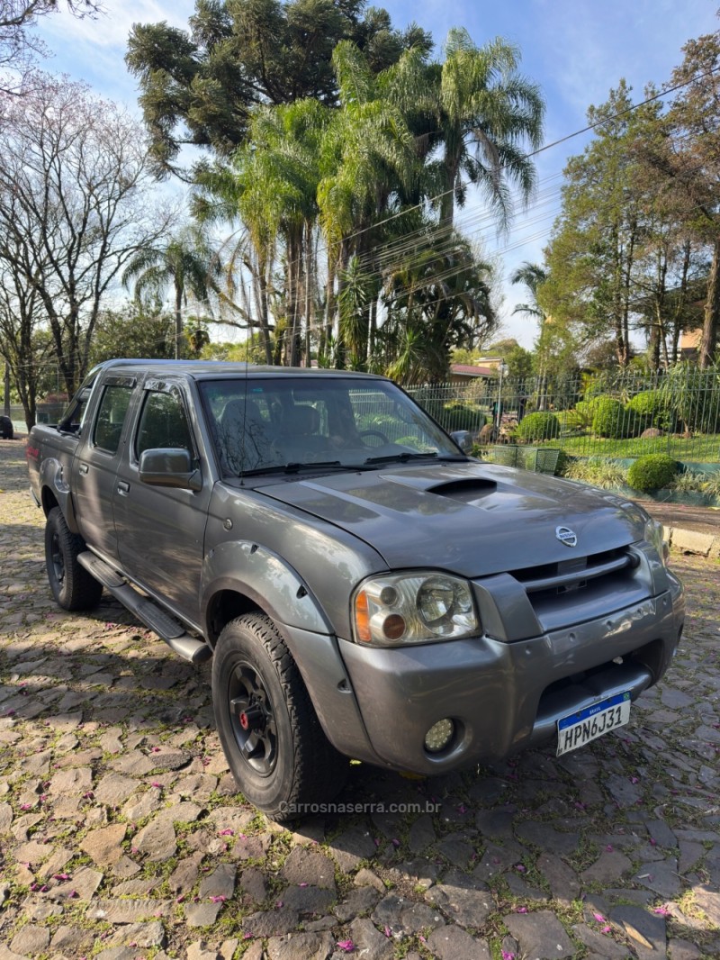 FRONTIER 2.8 SE 4X4 CD TURBO DIESEL 4P MANUAL