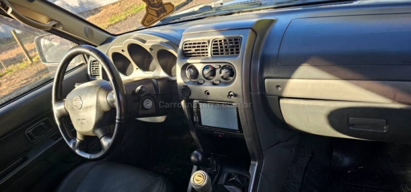 FRONTIER 2.8 SE 4X4 CD TURBO DIESEL 4P MANUAL - 2003 - IVOTI
