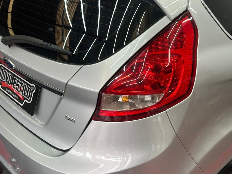 FIESTA 1.6 SE HATCH 16V FLEX 4P MANUAL - 2012 - CAXIAS DO SUL