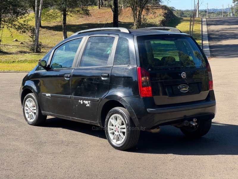 IDEA 1.8 MPI ELX 8V FLEX 4P MANUAL - 2010 - GRAMADO