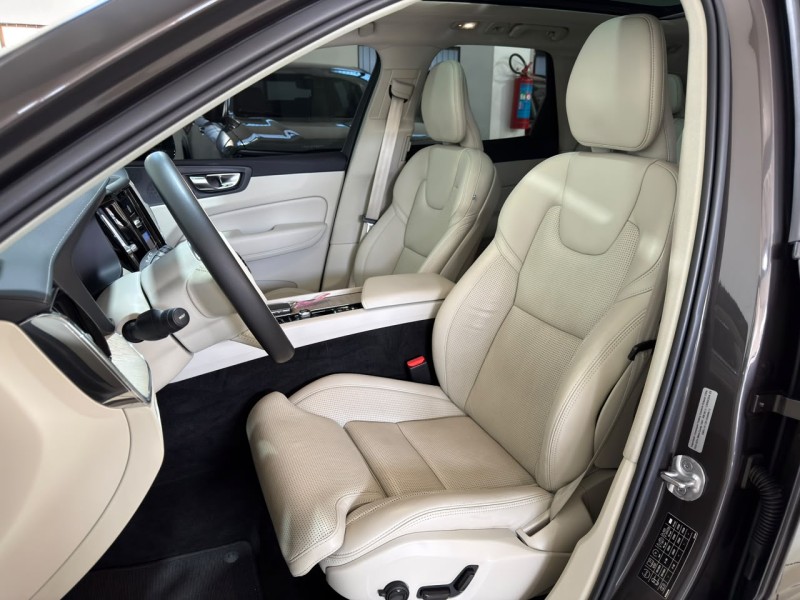 XC60 2.0 T8 ULTIMATE AWD HIBRIDO 4P AUTOMÁTICO - 2023 - CAXIAS DO SUL