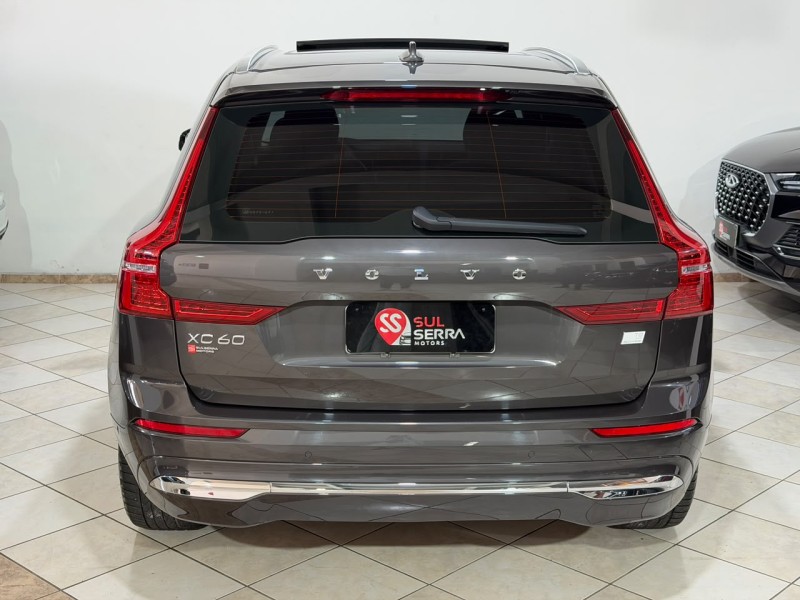 XC60 2.0 T8 ULTIMATE AWD HIBRIDO 4P AUTOMÁTICO - 2023 - CAXIAS DO SUL