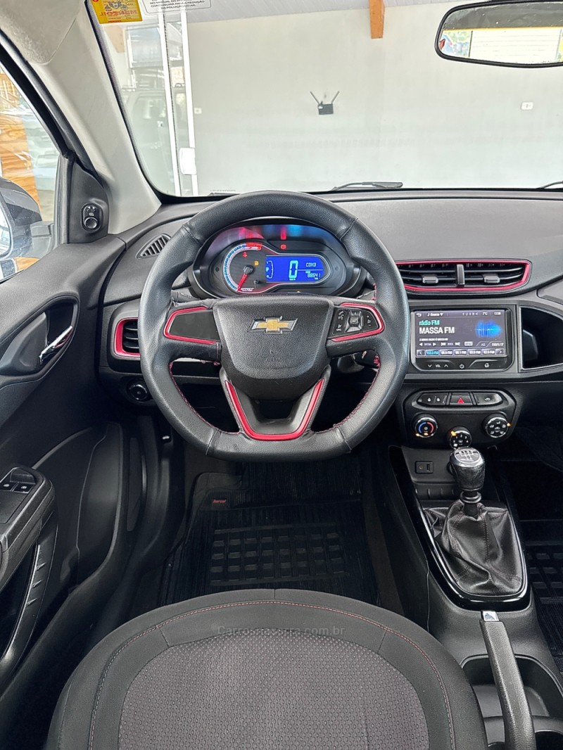 ONIX 1.4 MPFI EFFECT 8V FLEX 4P MANUAL - 2016 - VILA FLORES