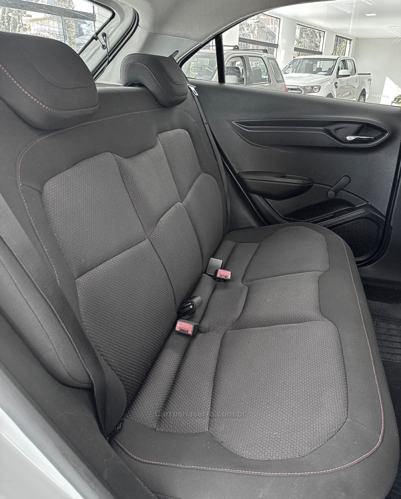 ONIX 1.4 MPFI EFFECT 8V FLEX 4P MANUAL - 2016 - VILA FLORES