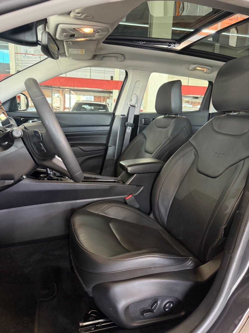 COMPASS 2.0 16V DIESEL LIMITED 4X4 AUTOMÁTICO - 2023 - FARROUPILHA