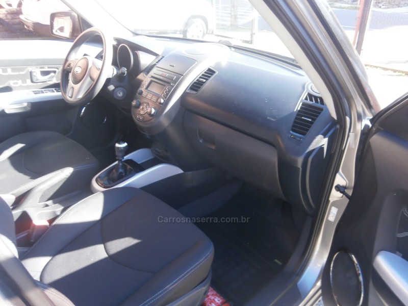 SOUL 1.6 EX 16V FLEX 4P MANUAL - 2012 - FARROUPILHA