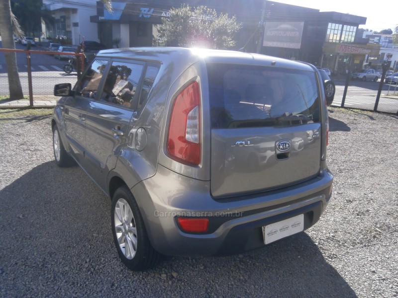SOUL 1.6 EX 16V FLEX 4P MANUAL - 2012 - FARROUPILHA