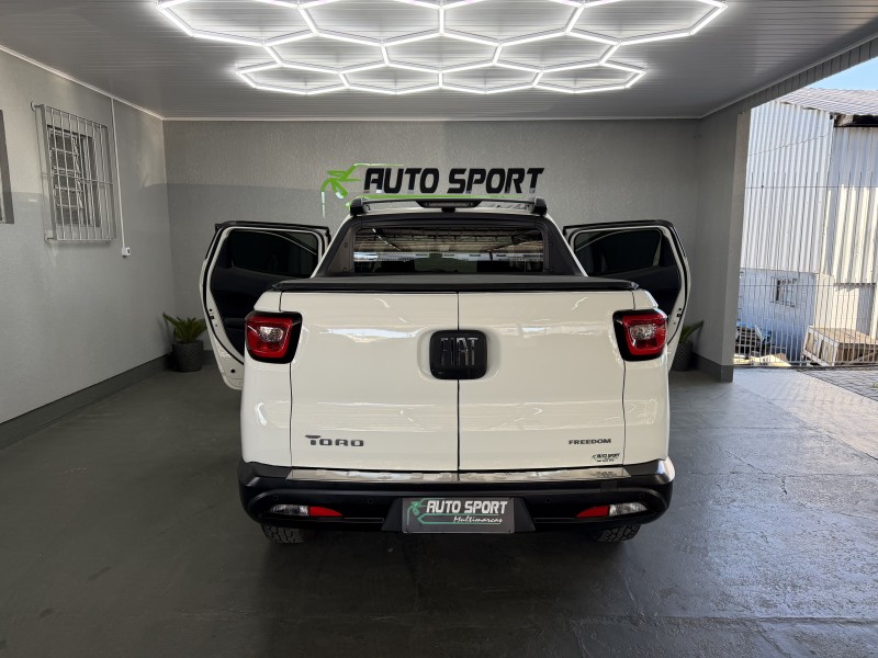 TORO 2.0 16V TURBO DIESEL FREEDOM MANUAL - 2018 - CAXIAS DO SUL