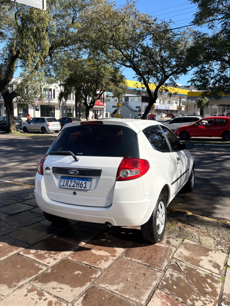 KA 1.0 MPI 8V FLEX 2P MANUAL - 2011 - FARROUPILHA