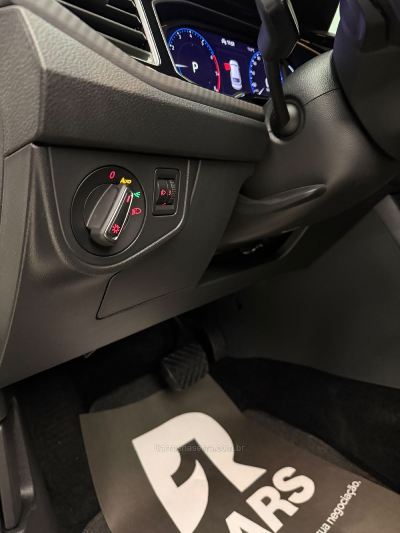 NIVUS 1.0 TSI HIGHLINE FLEX 4P AUTOMÁTICO - 2025 - LAJEADO