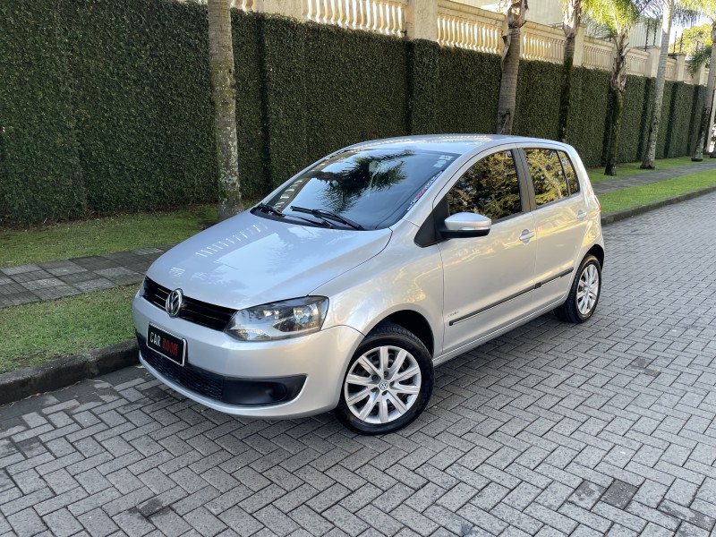 fox 1.6 mi 8v flex 4p automatizado 2012 caxias do sul