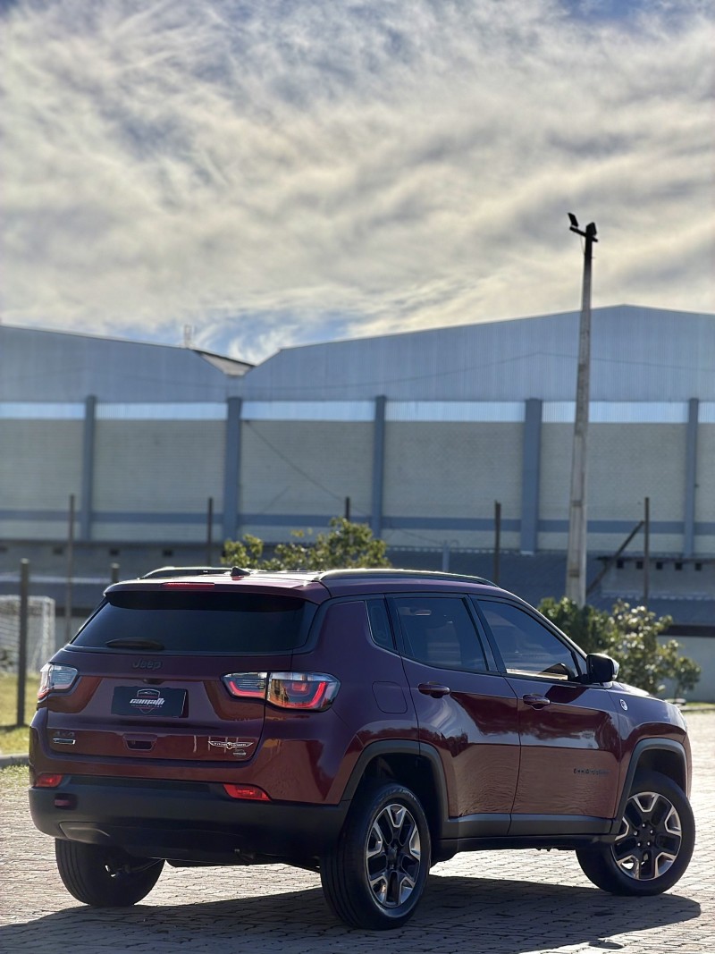COMPASS 2.0 16V DIESEL TRAILHAWK 4X4 AUTOMÁTICO - 2018 - ANTôNIO PRADO