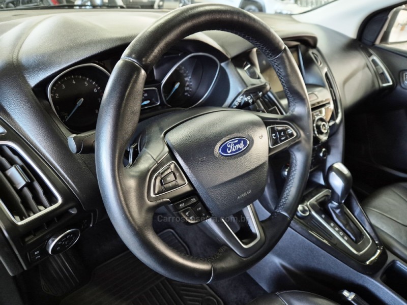 FOCUS 2.0 TITANIUM HATCH 16V FLEX 4P AUTOMÁTICO - 2018 - CAXIAS DO SUL