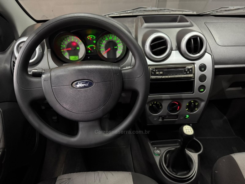 FIESTA 1.0 ROCAM HATCH 8V FLEX 4P MANUAL - 2008 - MUçUM