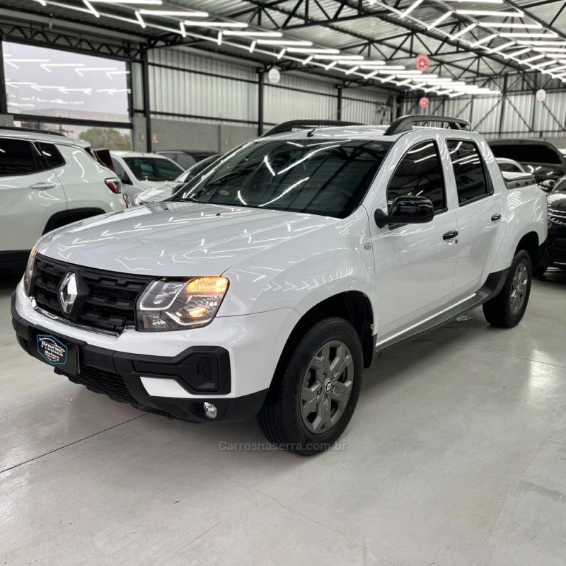OROCH 1.6 16V SCE INTENSE FLEX 4P MANUAL - 2023 - CANOAS