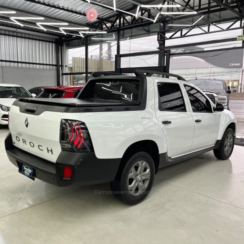 OROCH 1.6 16V SCE INTENSE FLEX 4P MANUAL - 2023 - CANOAS