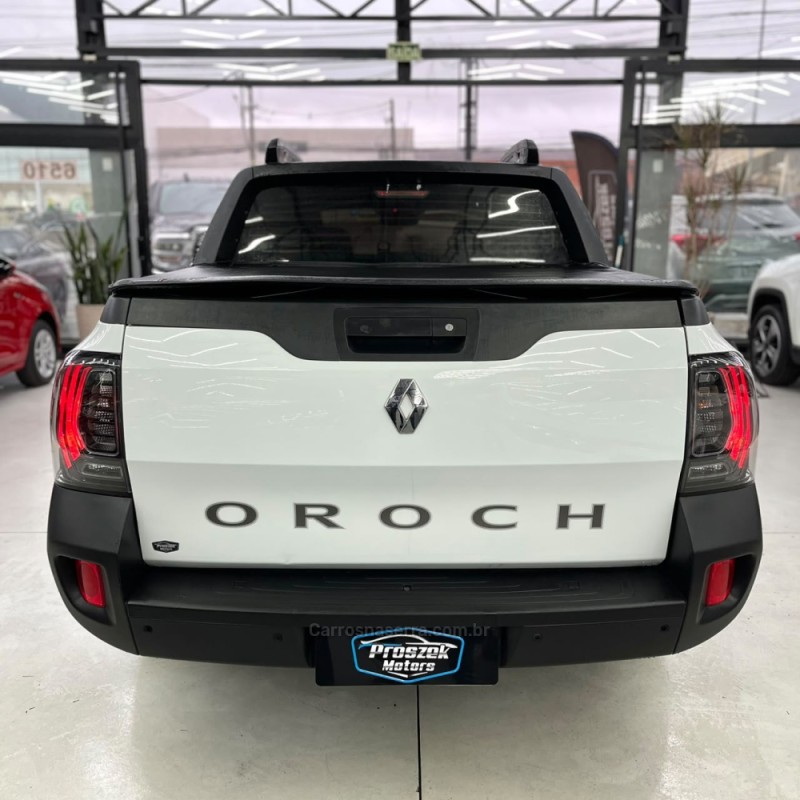 OROCH 1.6 16V SCE INTENSE FLEX 4P MANUAL - 2023 - CANOAS
