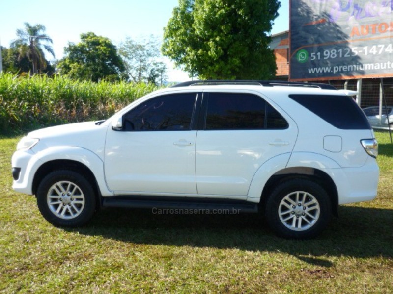 HILUX SW4 2.7 SR 4X2 16V FLEX 4P AUTOMÁTICO - 2015 - ARROIO DO MEIO