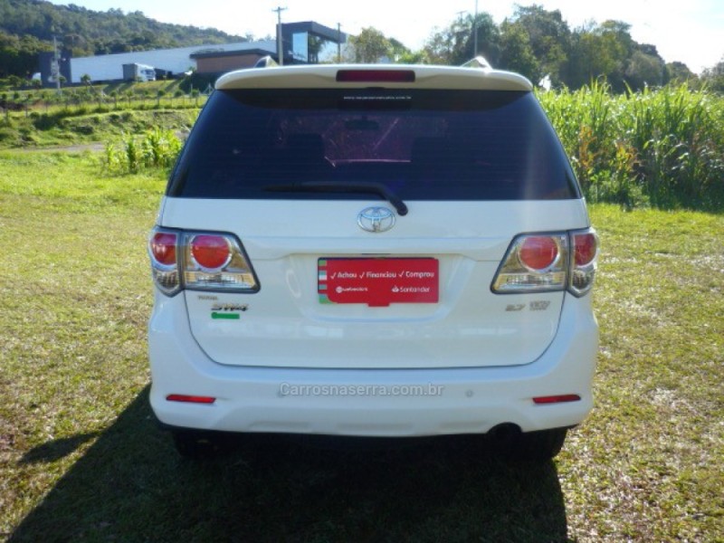 HILUX SW4 2.7 SR 4X2 16V FLEX 4P AUTOMÁTICO - 2015 - ARROIO DO MEIO