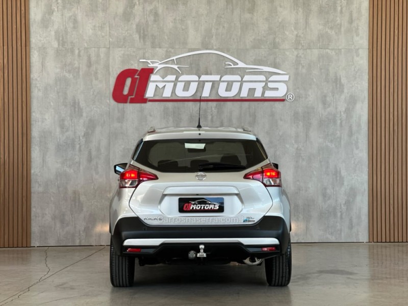 KICKS 1.6 16V FLEX SL 4P XTRONIC - 2018 - NOVO HAMBURGO