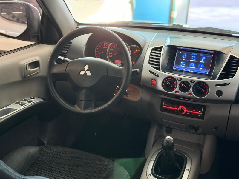L200 TRITON 2.4 HLS 4X2 CD 16V FLEX 4P MANUAL - 2016 - CAXIAS DO SUL
