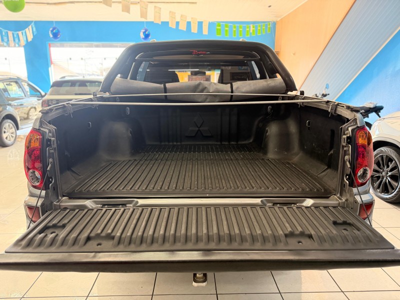 L200 TRITON 2.4 HLS 4X2 CD 16V FLEX 4P MANUAL - 2016 - CAXIAS DO SUL