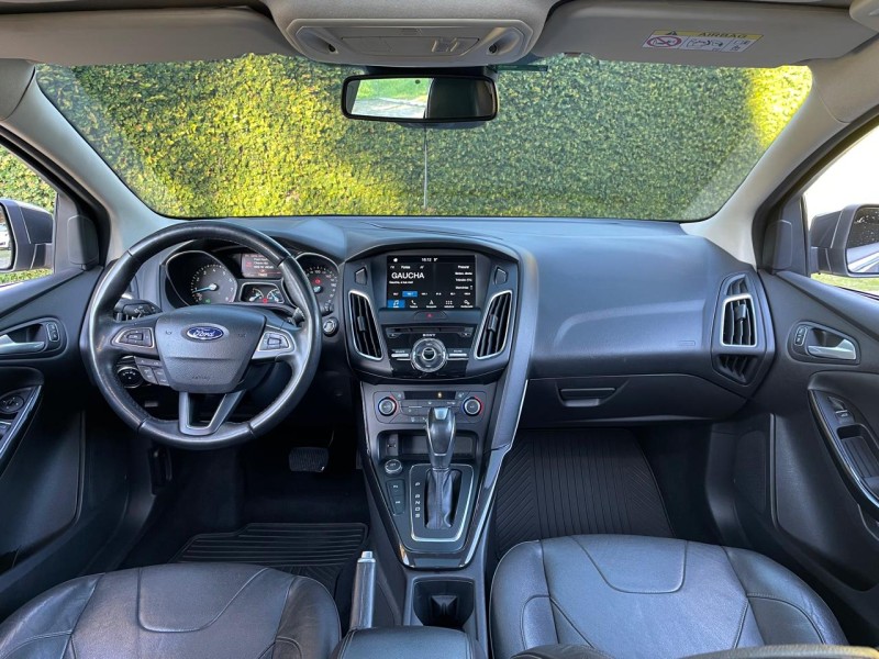 FOCUS 2.0 TITANIUM PLUS HATCH 16V FLEX 4P AUTO - 2017 - FARROUPILHA