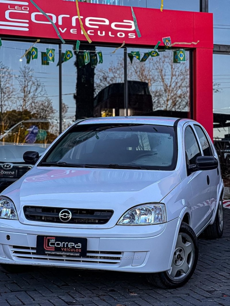 CORSA 1.8 MPFI MAXX 8V FLEX 4P MANUAL - 2003 - CANELA