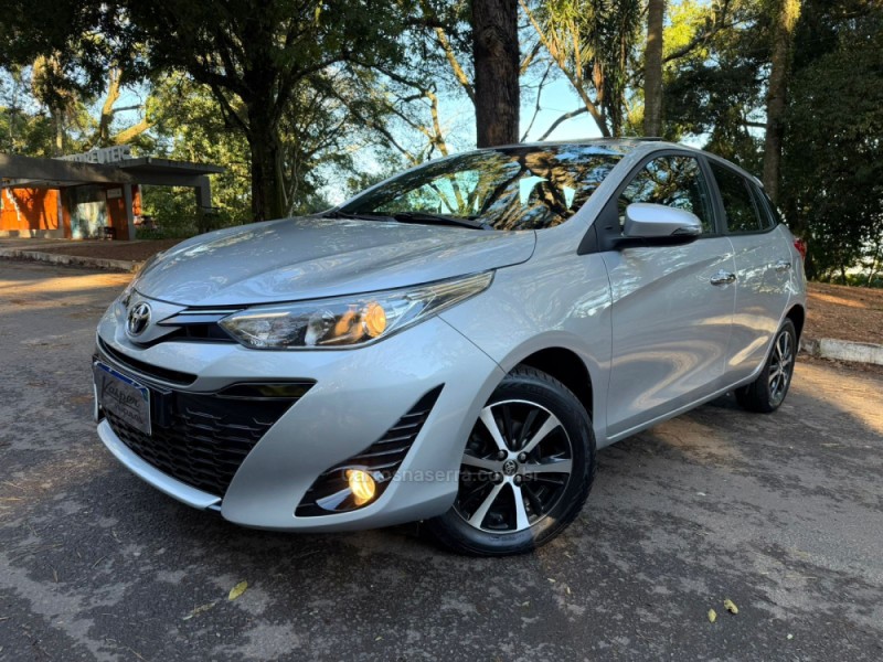 yaris 1.5 xls flex 4p automatico 2019 dois irmaos