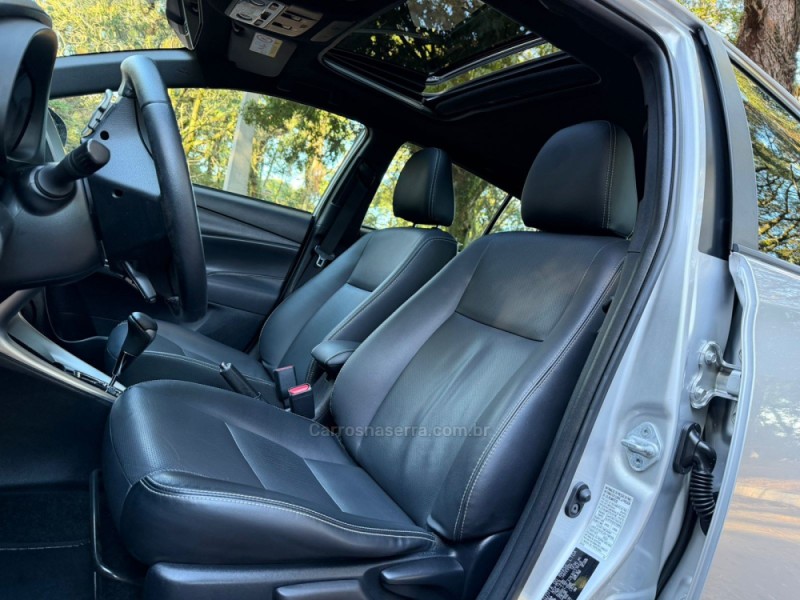 YARIS 1.5 XLS FLEX 4P AUTOMÁTICO - 2019 - DOIS IRMãOS
