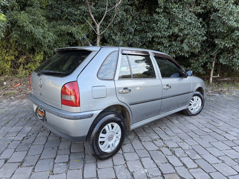 GOL 1.0 MI POWER 8V GASOLINA 4P MANUAL G.III - 2002 - CAXIAS DO SUL